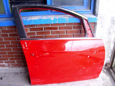 OPEL ASTRA J ÇIKMA SAĞ ÖN KAPI (KIRMIZI)