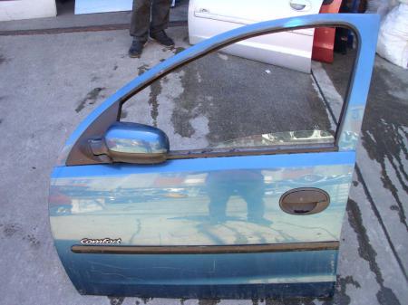 OPEL CORSA C ÇIKMA SOL ÖN KAPI (YEŞİL)