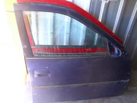 OPEL VECTRA B ÇIKMA SAĞ ÖN KAPI (MAVİ)