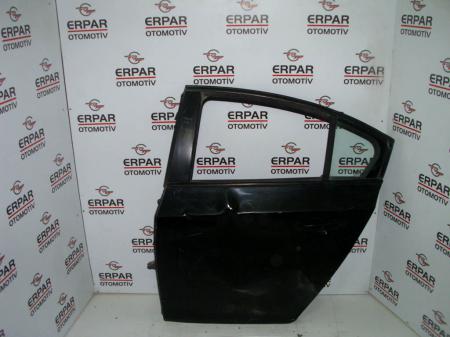CHEVROLET CRUZE ÇIKMA SOL ARKA KAPI (SİYAH)