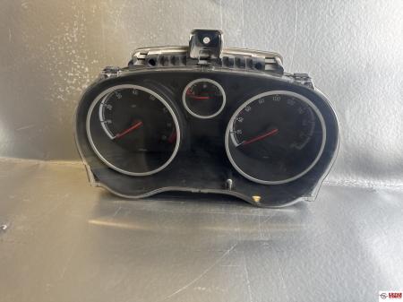 OPEL CORSA D KİLOMETRE GÖSTERGE SAATİ